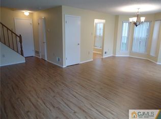 22 Goodwin Dr, North Brunswick, NJ 08902
