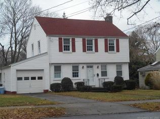 89 Hall St, East Haven, CT 06512