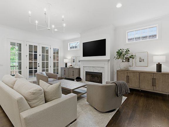 5th image of 842 Woodmont Blvd