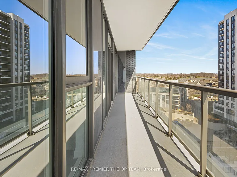 10 Gatineau Dr #817 — Photo 8