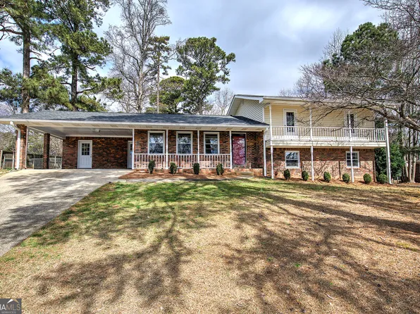 5410 Mill Valley Dr, Douglasville, GA 30135