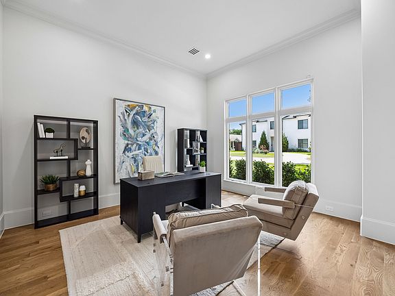 5th image of 9939 Ontario Ln