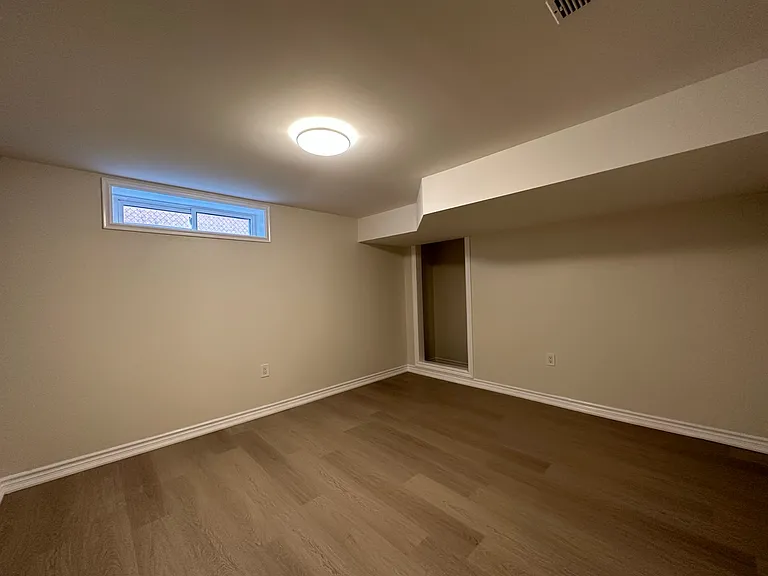 122 Sanderling Cres — Photo 14