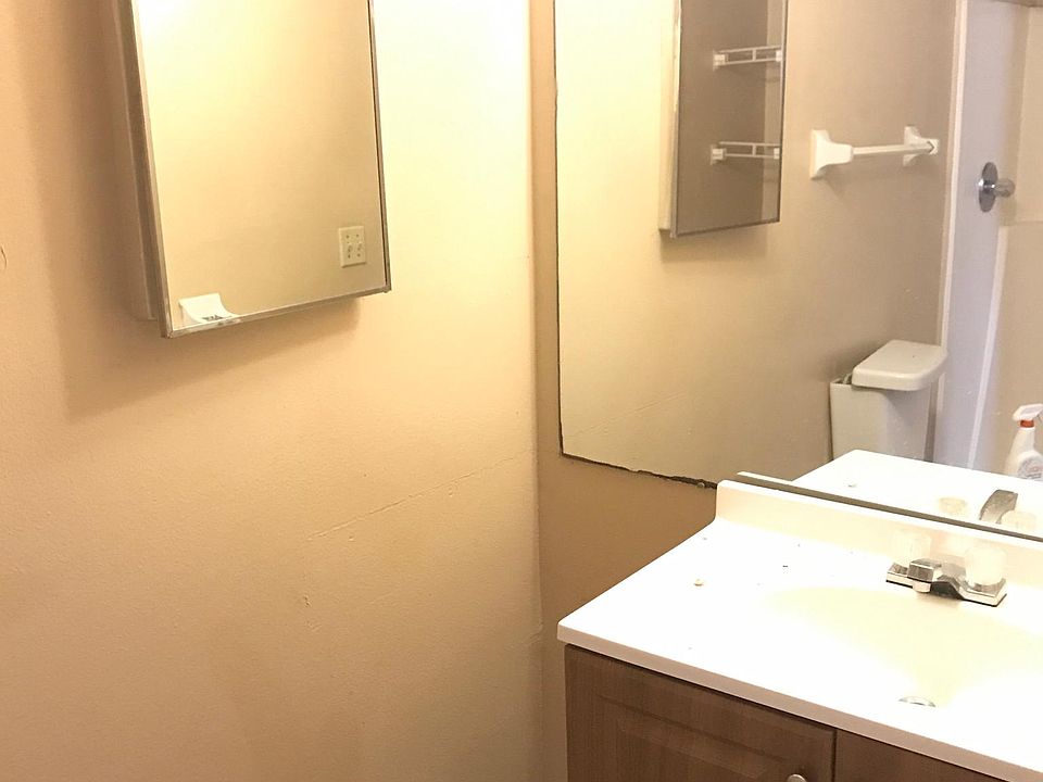 2nd image of 14305 N 18th St APT 4