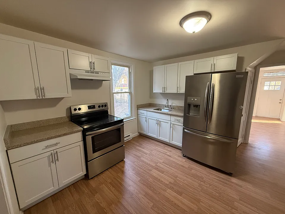 446 Faulkner Ave #1