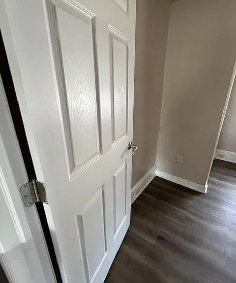 729 Euclid Ave — Photo 23