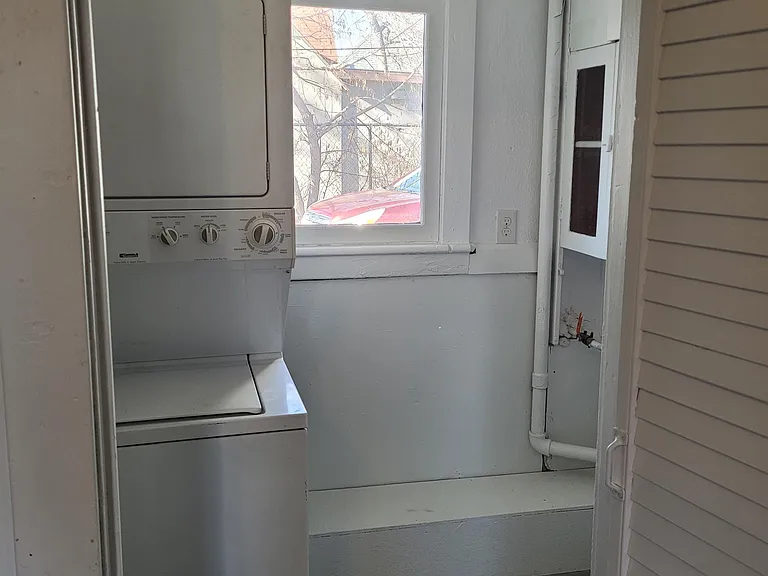 726 W Colorado Ave — Photo 10