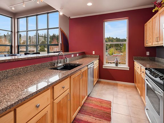 5th image of 16275 NE 85th St APT 416