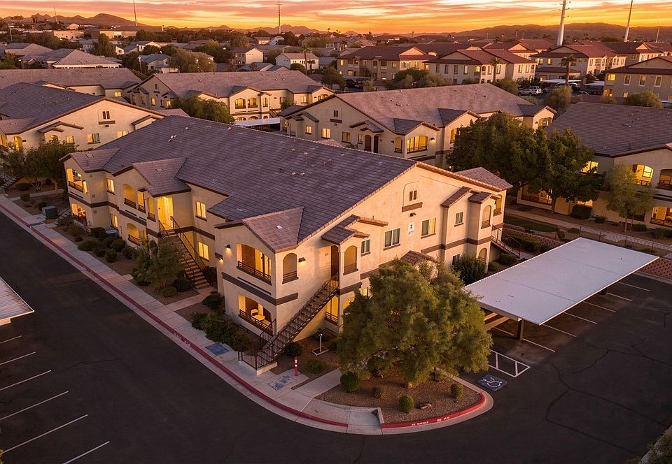 1st image of 2291 W Horizon Ridge Pkwy Unit 9249