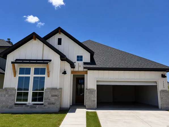 10209 Bartenheim Drive, Schertz, TX 78154