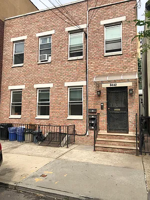 Rented by Peter Ashe | media 10