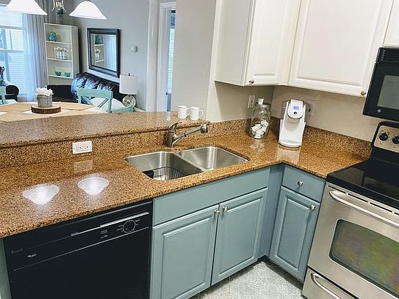 4th image of 800 S Dakota Ave APT 332