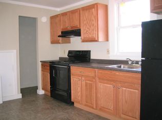 50 3rd Ave APT 3, Lowell, MA 01854