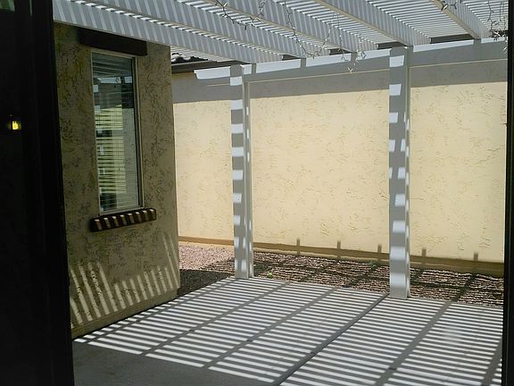 5th image of 9018 W Myrtle Ave