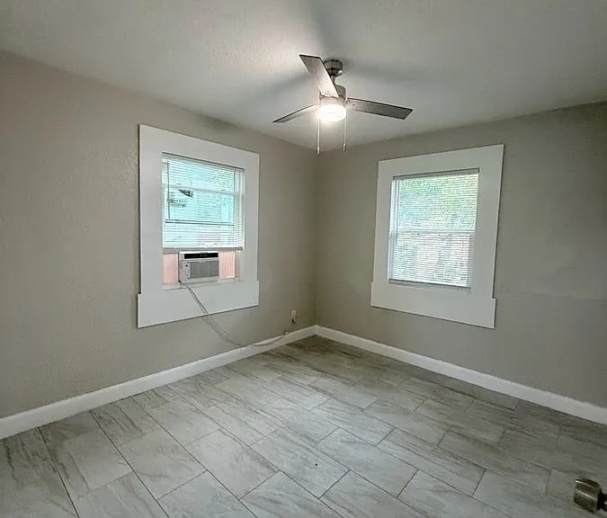 1103 Drew St #1 — Photo 24