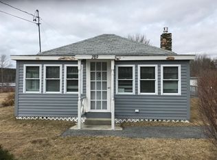 289 E Schoodic Dr, Birch Harbor, ME 04613