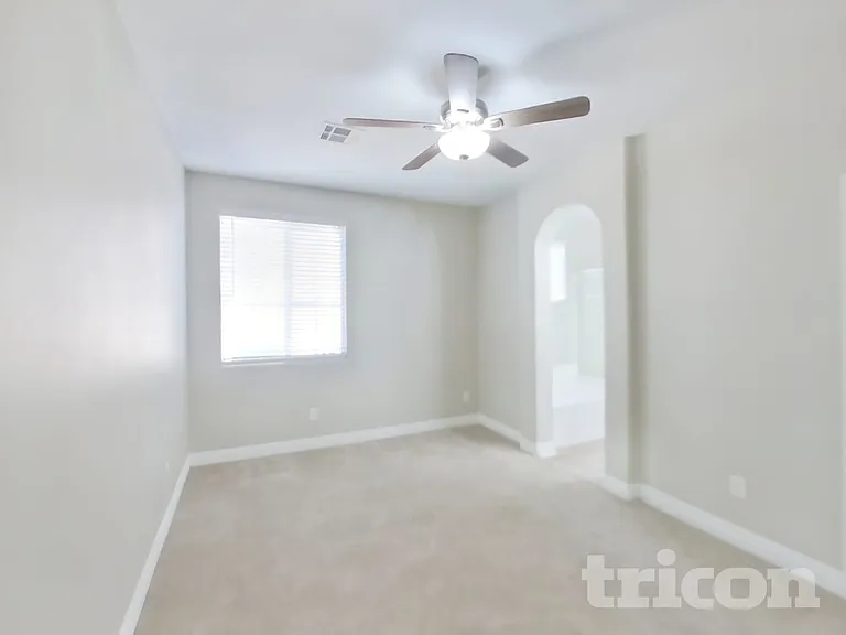 9827 Spinnaker Creek Ave — Photo 6