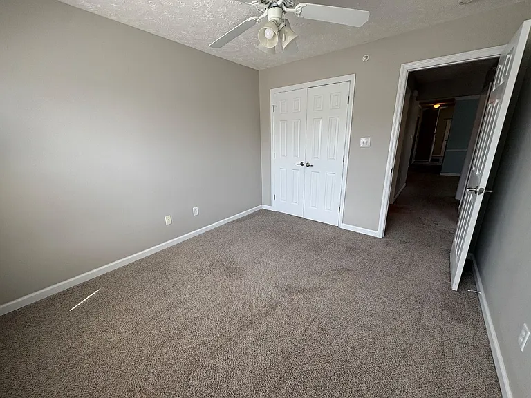 3330 Harbour Pointe Pl #12 — Photo 24