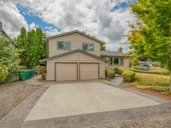 642 SW Cherry Park Rd, Troutdale, OR 97060