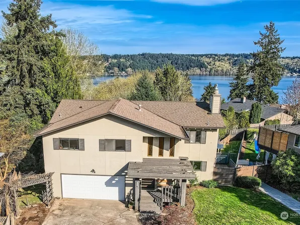 15032 37th Avenue NE, Lake Forest Park, WA 98155