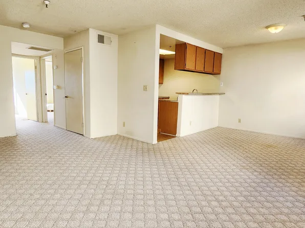 1631 W 219th St APT 204, Torrance, CA 90501