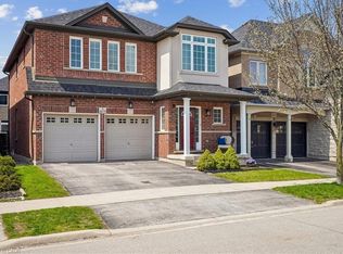 4679 Webb St, Burlington, ON L7M 0E3
