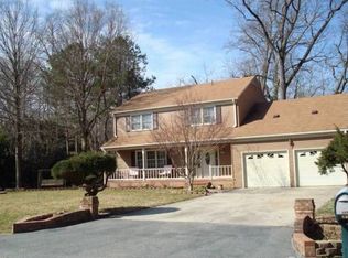 127 Winder Rd, Yorktown, VA 23693