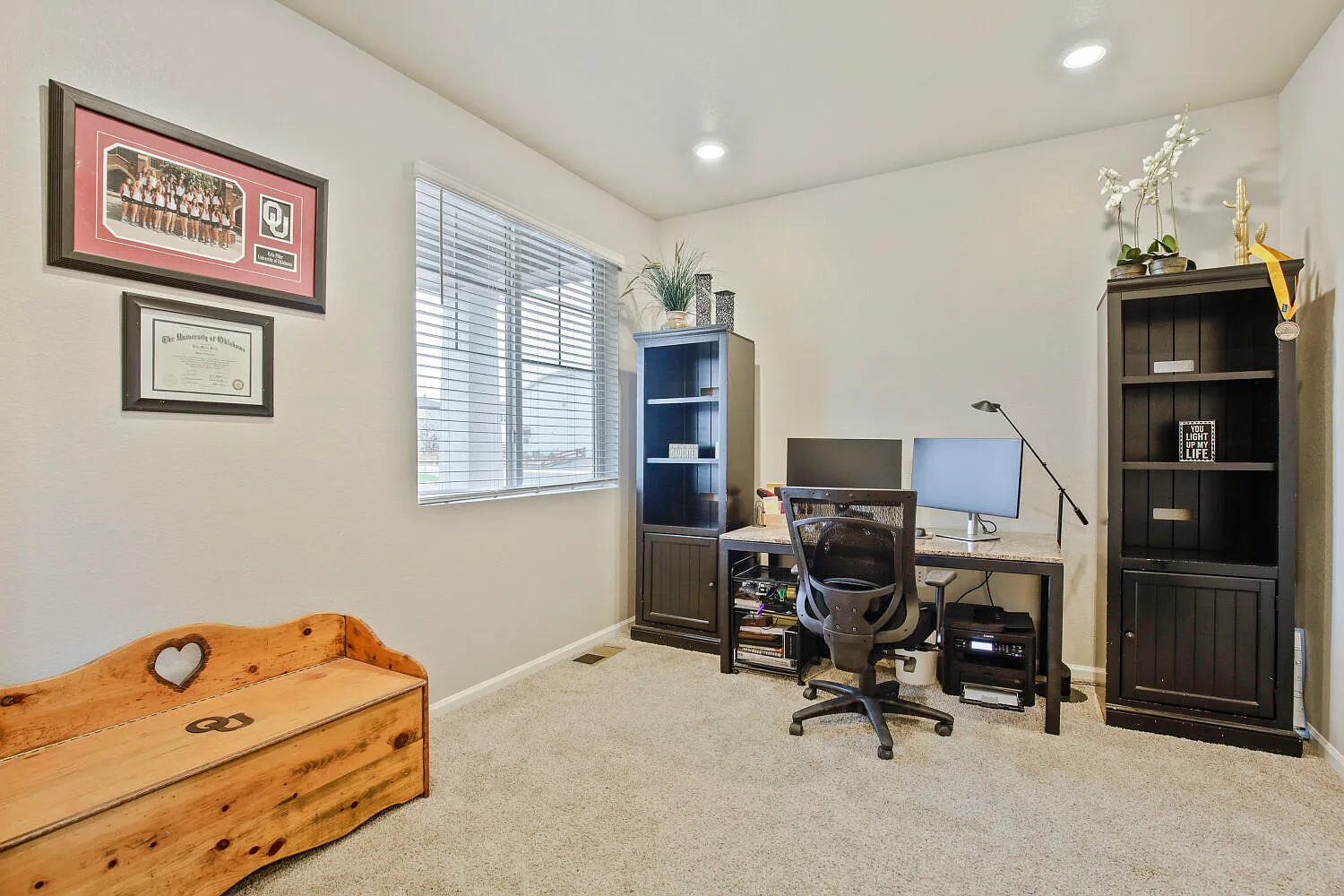 5 bed, 3099 sqft, $4,000 — Photo 3