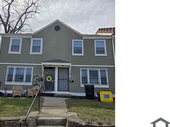 3925 E Linwood Blvd, Kansas City, MO 64128