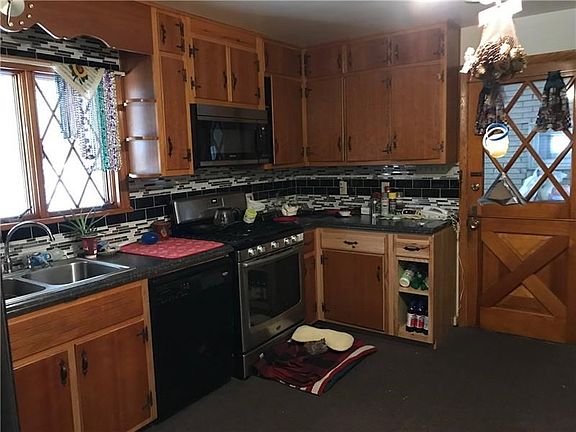 3rd image of 603 E Church St