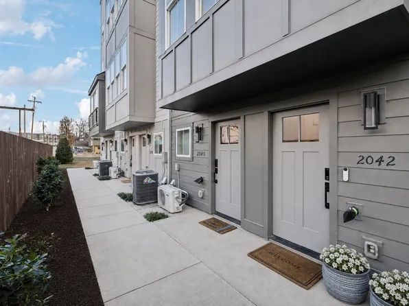 2042 Edison Park Ln, Nashville, TN 37209
