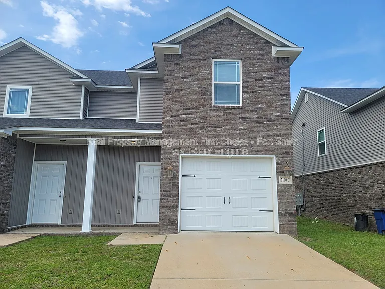 2100 Ingalls Ln #C — Photo 1