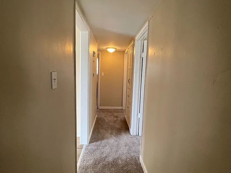 210 Irene St — Photo 12