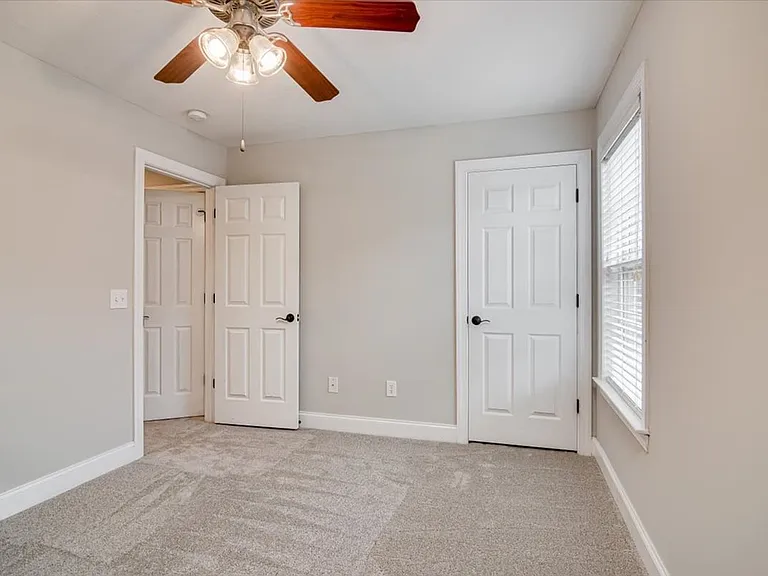 2507 Grier Cir — Photo 14