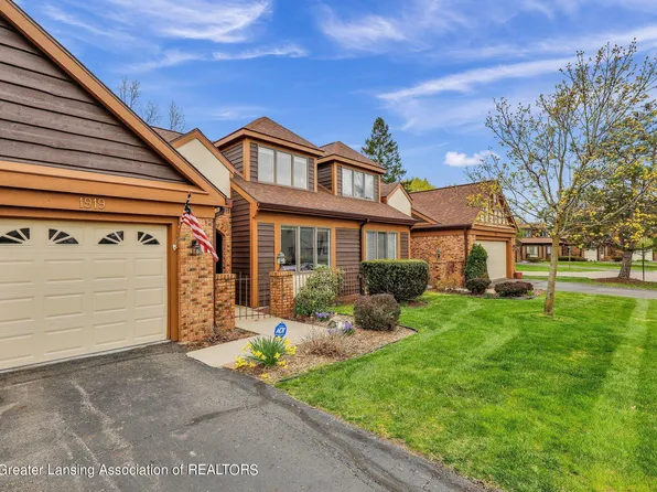 1919 Danbury E, Okemos, MI 48864