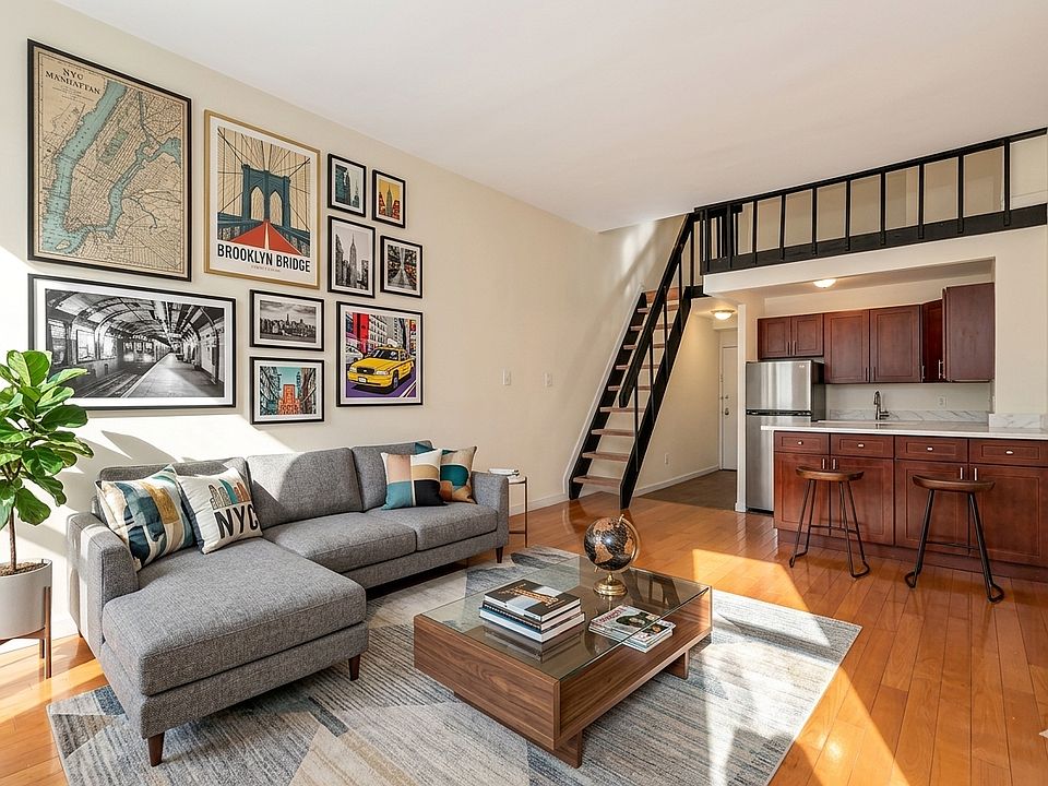 1st image of 7 E 32nd St #8F