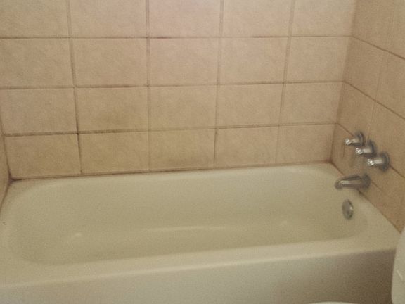 5th image of 157 Evergreen Dr