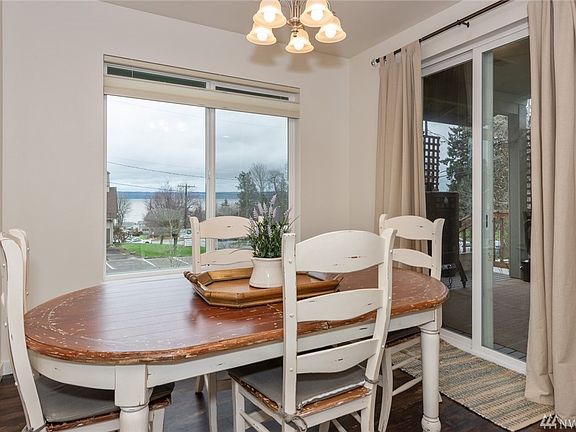 5th image of 18704 96th Ave NW