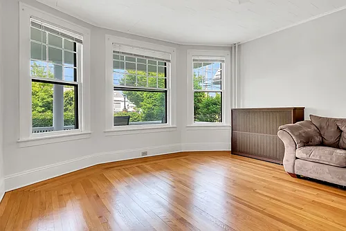 602 Morris St #602 Photo 1
