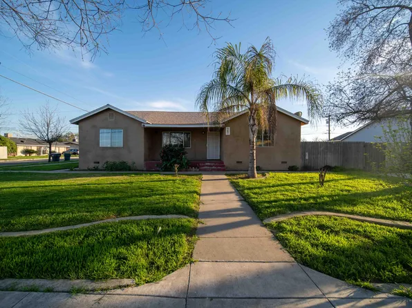 707 W Sonora Avenue, Tulare, CA 93274