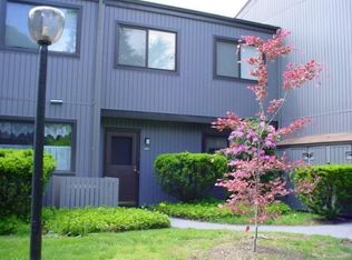 1805 Holly Walk, Poughkeepsie, NY 12603