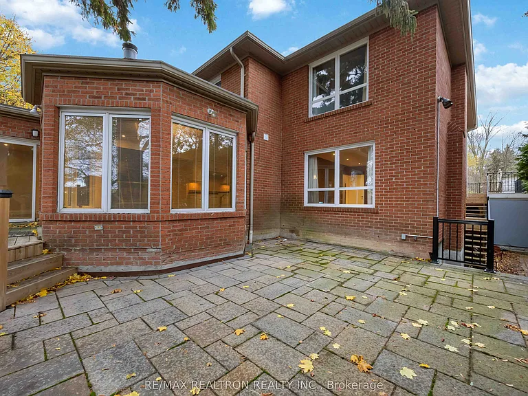 12 Donwoods Dr — Photo 42
