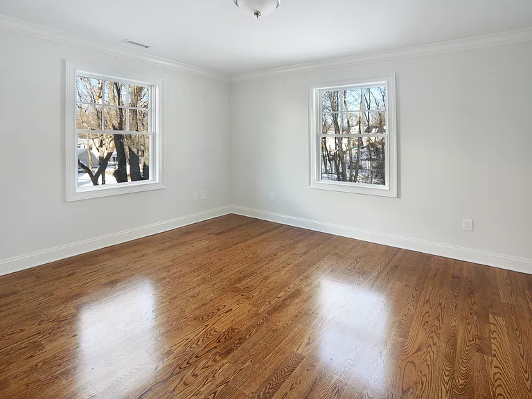 7 Charles Pl — Photo 16