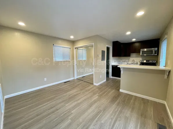 802 Sunset Dr APT K, Pacific Grove, CA 93950