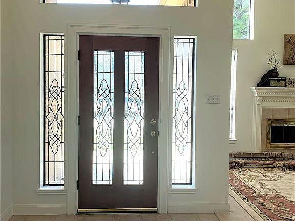 4th image of 3114 Meadow Oak Dr