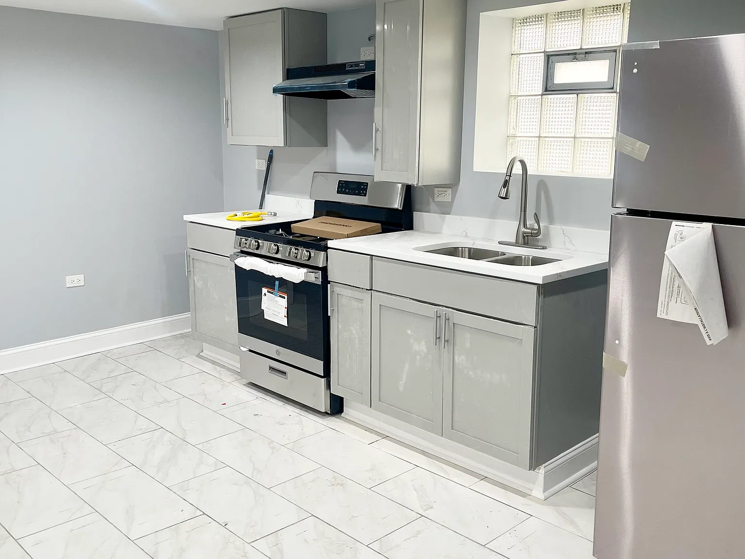 2 bed, $1,400 — Photo 2