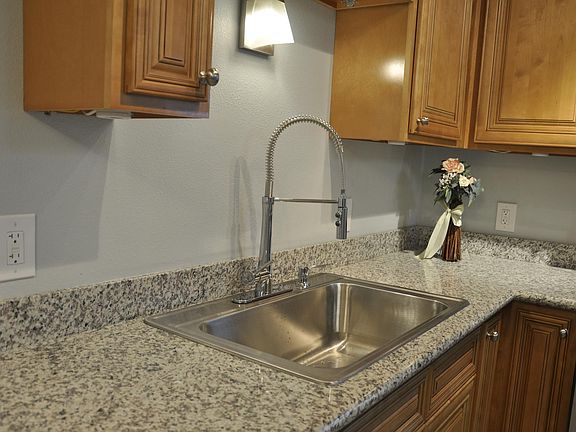 2nd image of 4145 Ciudad Dr