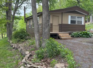 214 Wertz Dr, Tyrone, PA 16686