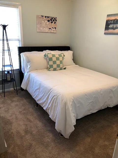 3 bed, $2,500 — Photo 3