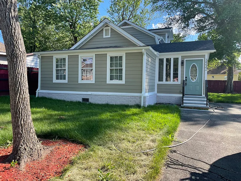 1532 Mayfield Rd — Photo 17